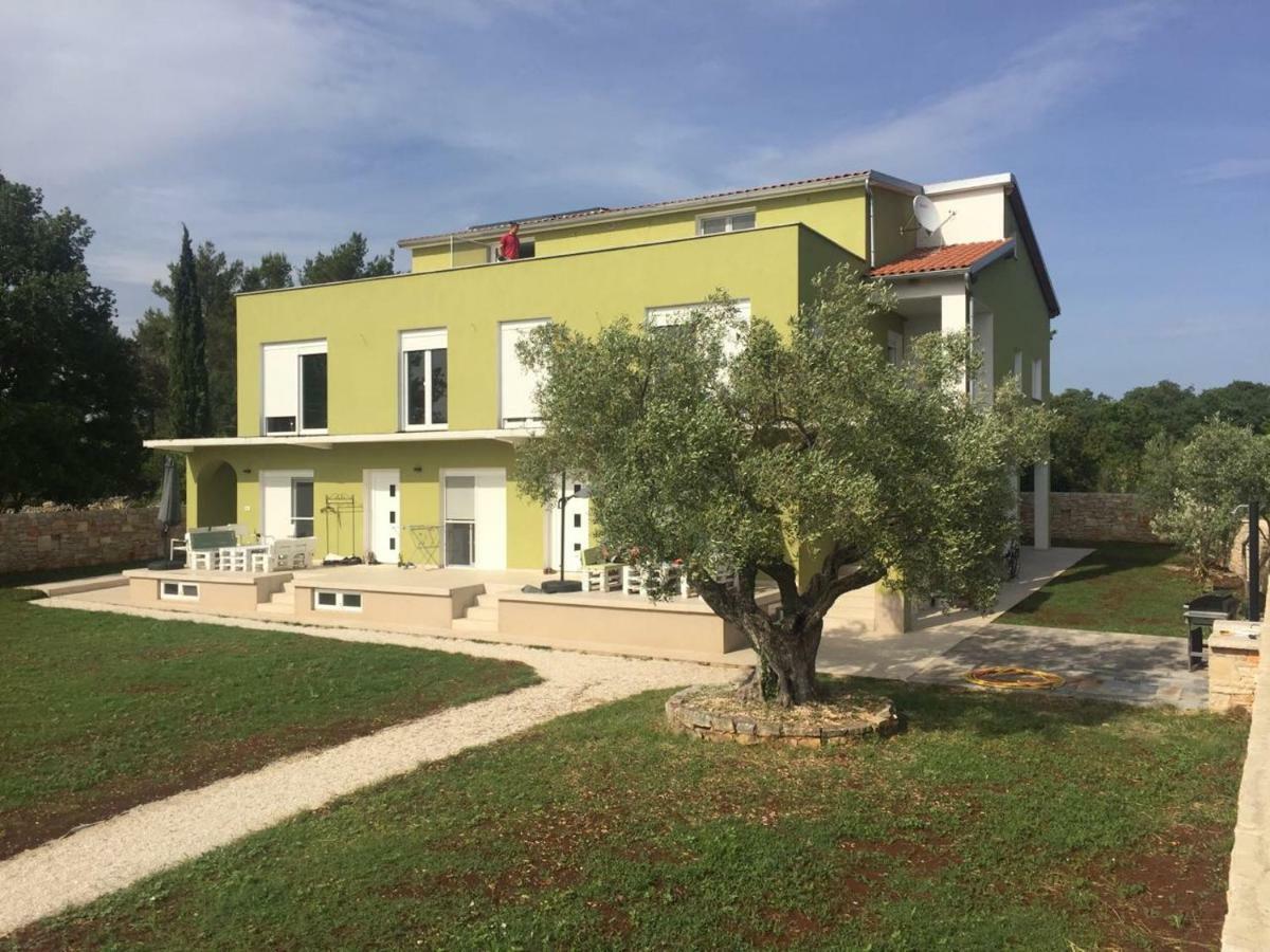 Apartments Nogic Peroj Kültér fotó