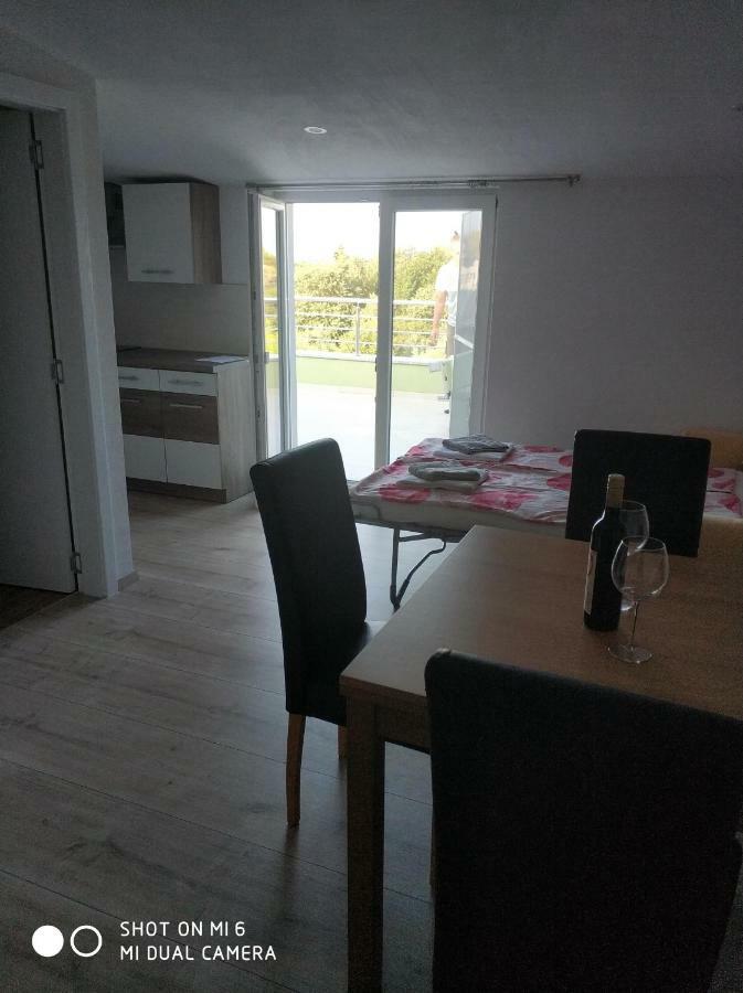 Apartments Nogic Peroj Kültér fotó