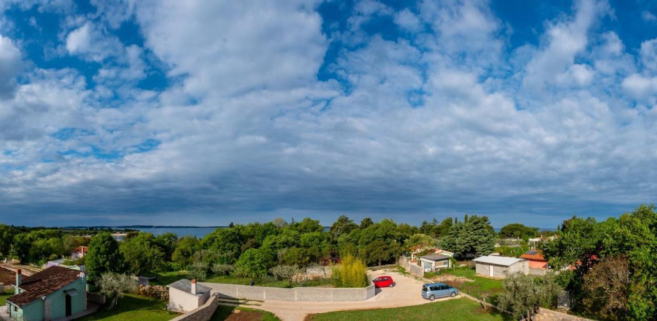 Apartments Nogic Peroj Kültér fotó
